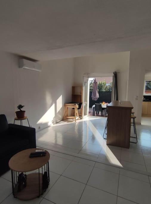 Villa Au Soleil, Marcher Vers La Plage Torreilles Exterior foto
